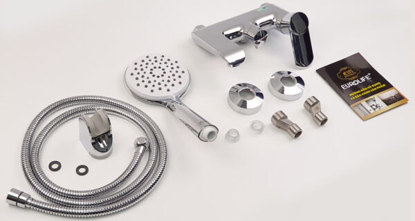 Hình ảnh bộ phụ kiện củ sen nóng lạnh Eurolife EL-VIO 01 gồm thân củ sen mạ Chrome, tay sen 3 chế độ, dây sen, bát gác, chân sen, chén che chân sen, gioăng và sách hướng dẫn lắp đặt.