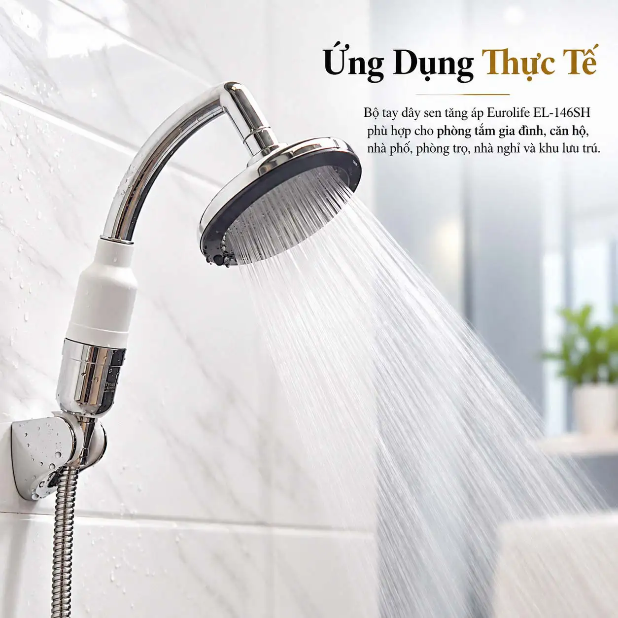 Bộ tay dây sen tăng áp Eurolife EL-146SH lắp trong phòng tắm với mặt sen tròn và dòng nước phun thực tế