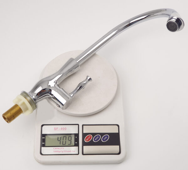 Vòi rửa chén lạnh Eurolife EL-RC03 có trọng lượng thân vòi khoảng 409g, giúp khách hàng tham khảo thông tin sản phẩm thực tế trước khi mua.