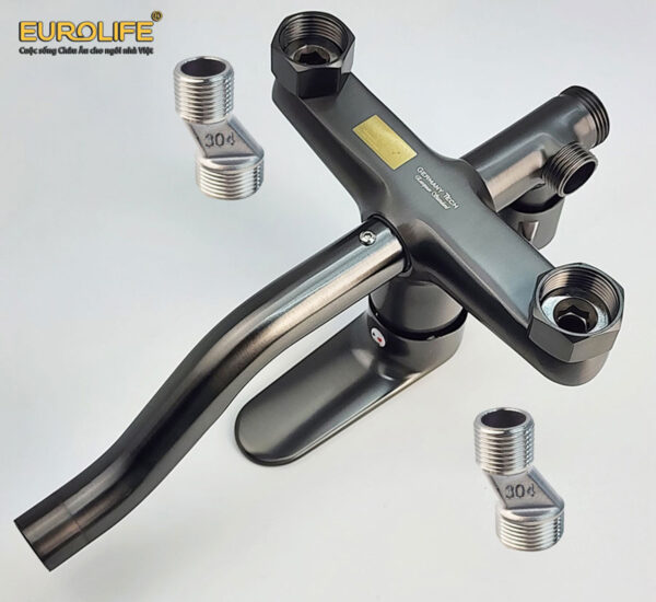 Hình ảnh chân kết nối inox 304 của sen cây Eurolife EL-SC929, thể hiện phần kết nối củ sen với đường nước nóng lạnh khi lắp đặt.