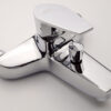 Củ sen nóng lạnh Eurolife EL-SUN 01 có bề mặt mạ Chrome sáng bóng, dễ vệ sinh, thân Đồng H61 chắc chắn, phù hợp lắp đặt cho phòng tắm hiện đại.