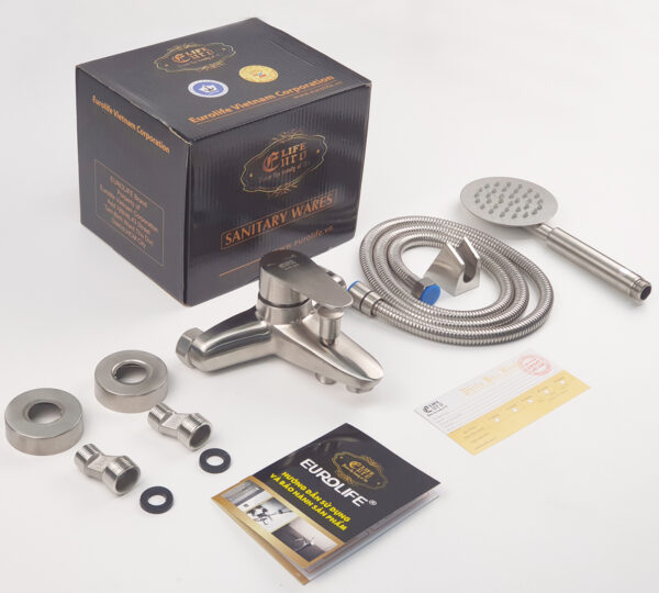 Bộ củ sen nóng lạnh Eurolife EL-TUL 01 đầy đủ phụ kiện gồm thân củ sen Inox 304, tay sen tăng áp, dây sen 150cm, bát gác, chân kết nối, hộp đóng gói và phiếu bảo hành.