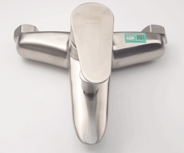 Củ sen nóng lạnh Eurolife EL-TUL 01 thiết kế bo tròn hiện đại, thân Inox SUS 304 xước mờ, tay gạt dễ sử dụng, phù hợp phòng tắm gia đình.