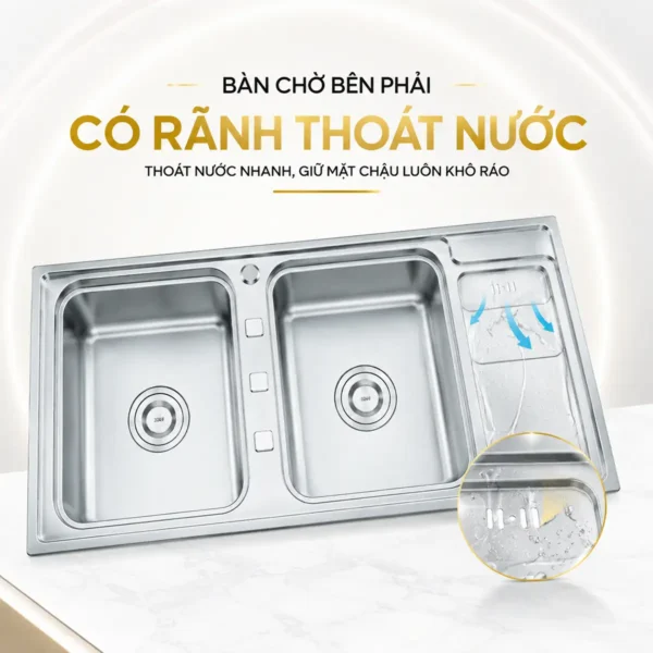 Bàn chờ bên phải có rãnh thoát nước của chậu rửa chén Eurolife EL-C7