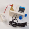 Hộp chứa pin đi kèm vòi lavabo cảm ứng Eurolife EL-A100, hỗ trợ nguồn DC 6V bằng 4 pin tiểu khi không sử dụng nguồn điện trực tiếp.