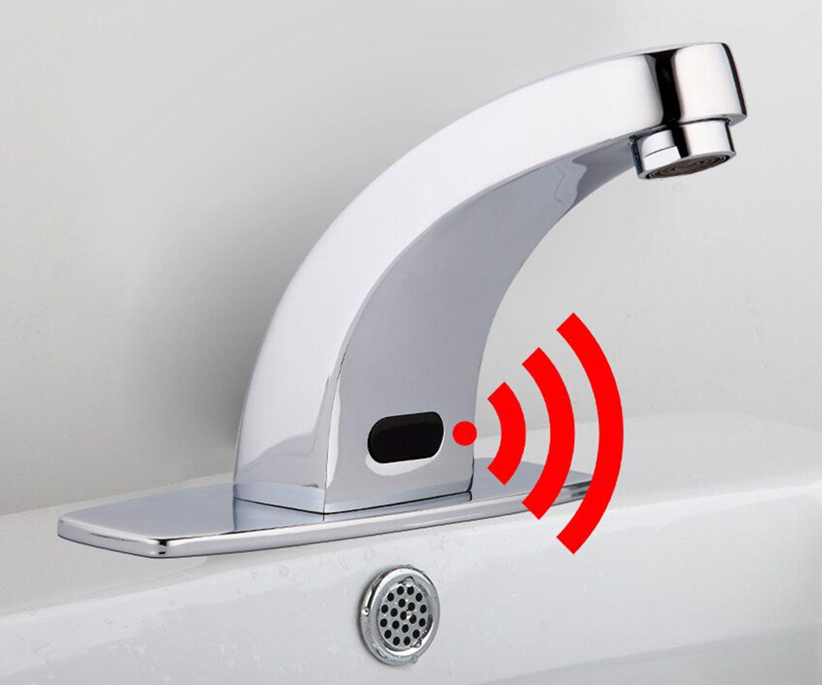 Mắt cảm ứng trên vòi lavabo Eurolife EL-A100 giúp nhận diện tay người dùng và tự động kích hoạt dòng nước trong phạm vi cảm ứng.