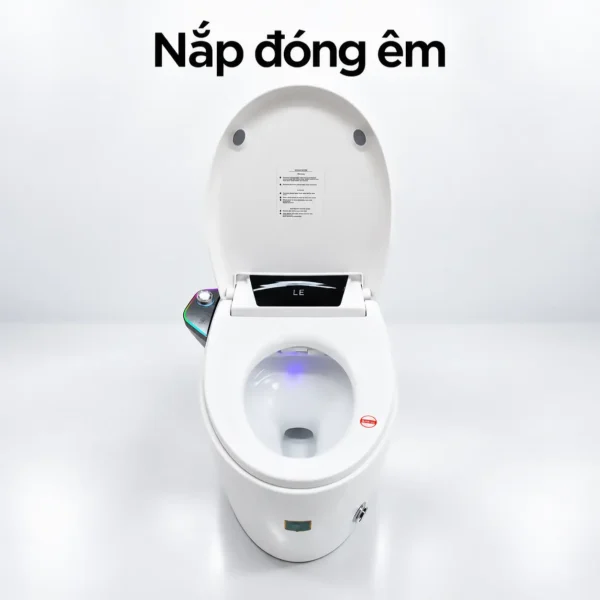 Eurolife EL-SM8059B nhìn từ phía trước với nắp mở và bệ ngồi hạ xuống, minh họa nắp đóng êm
