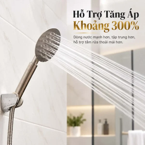 Tay sen Eurolife EL-110SH phun dòng nước tập trung minh họa khả năng hỗ trợ tăng áp khoảng 300%