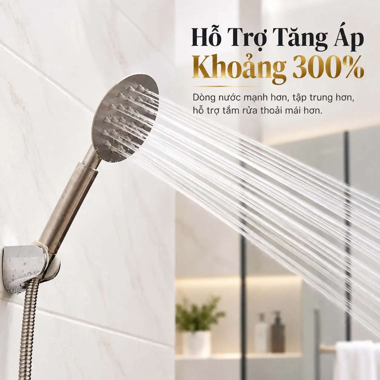 Tay sen Eurolife EL-110SH phun dòng nước tập trung minh họa khả năng hỗ trợ tăng áp khoảng 300%