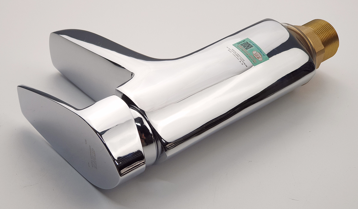 Vòi lavabo nóng lạnh Eurolife EL-SUN 02 mạ Chrome sáng bóng, thân Đồng H61 chắc chắn, thiết kế đẹp mắt, dễ vệ sinh và phù hợp lắp đặt cho lavabo phòng tắm gia đình.