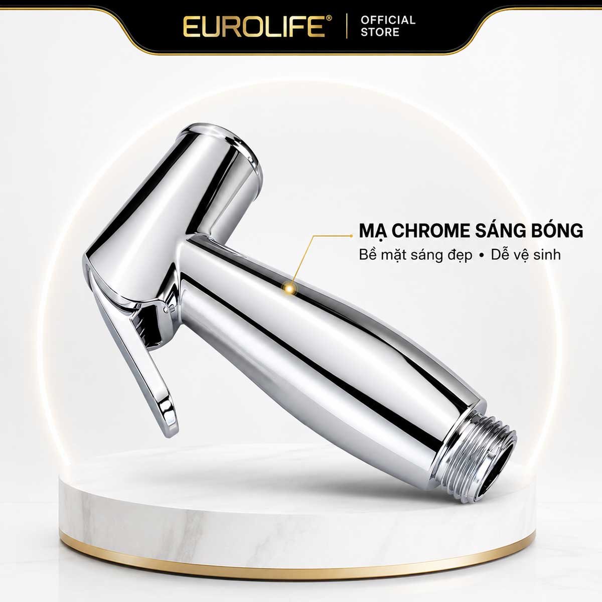 Tay xịt Eurolife EL-X13-T có bề mặt Chrome sáng bóng, đồng bộ với thiết bị phòng tắm và dễ lau vệ sinh. 