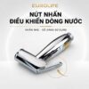 Nút nhấn trên vòi xịt Eurolife EL-X13-T hỗ trợ người dùng điều khiển dòng nước bằng thao tác nhấn tay.