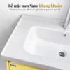 Chậu lavabo sứ trắng Eurolife BLV-AL22 với bề mặt men Nano kháng khuẩn sáng mịn, dễ vệ sinh.